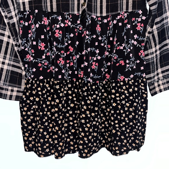 ODDY Tiered Boho Shirt Dress Size S Multi Media Contrast Print Flannel Top - Picture 4 of 8